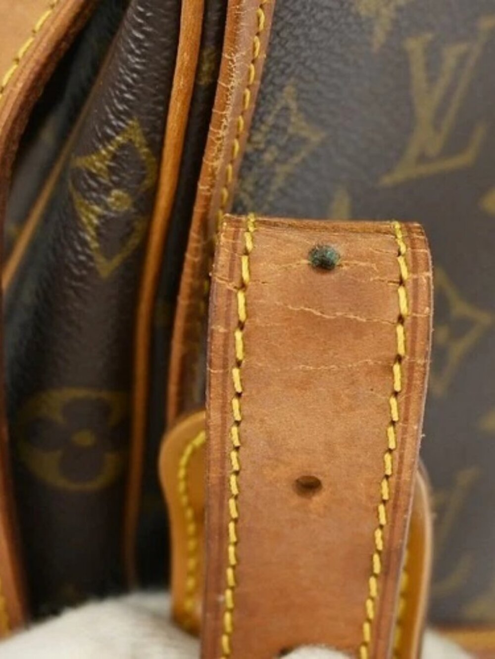 BUYIT02 LOUIS VUITTON SAUMUR 35 MESSENGER SHOULDER BAG M42254 884VI YQ06567 - Picture 6 of 13